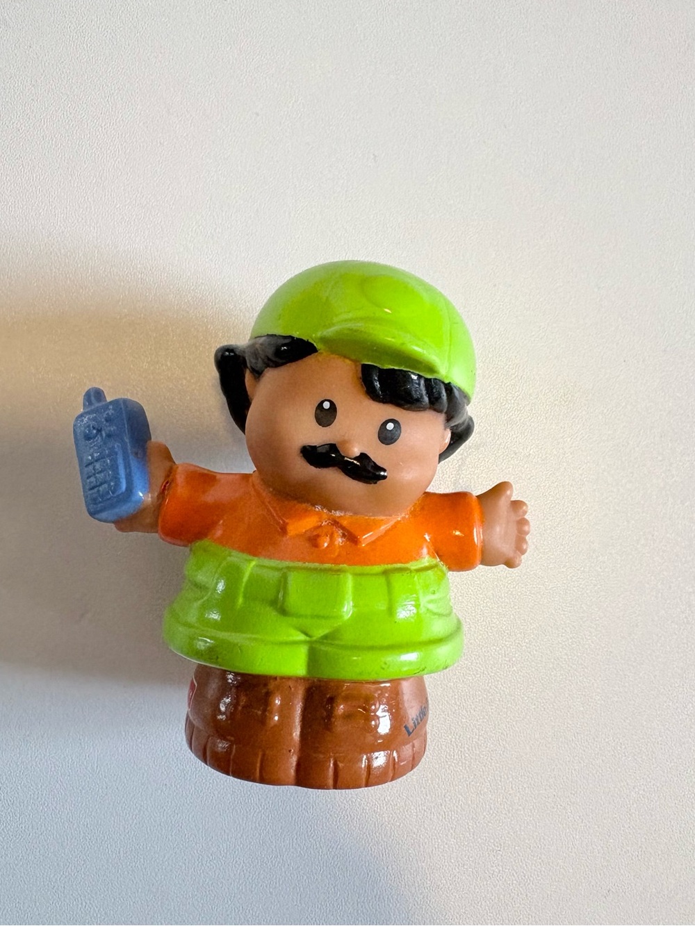 ⭐️ Fisher Price Little People Vintage Zoo Keeper Figure (2001)